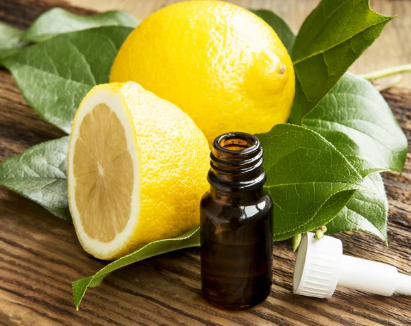 Lemon Essential Oil — Stock Photo, Image