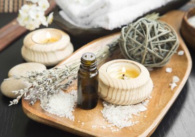 Spa aromaterapi ayarı özü ve mum