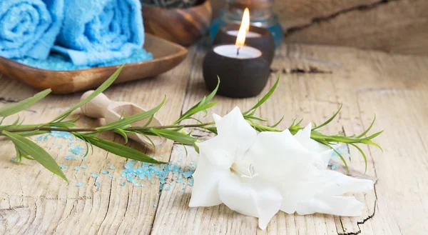 Spa Still Life with White Lilies — Stock Photo, Image