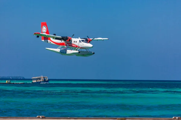 Atolón Ari Maldivas 2018 Hidroavión Playa Tropical Destino Lujo Para — Foto de Stock