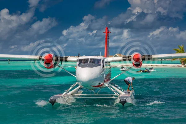 South Ari Atoll Dhidhoofinolhu Malediven December 2019 Zee Vliegtuig Tropisch — Stockfoto