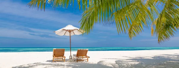 Beautiful Beach Chairs Sandy Beach Sea Summer Holiday Vacation Concept — 图库照片
