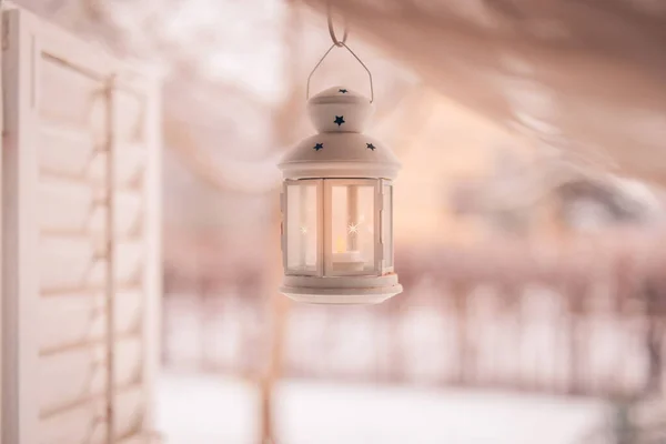 Christmas Lantern Snowfall Closeup Lantern Blurred Garden Snowy Landscape Relaxing — 스톡 사진