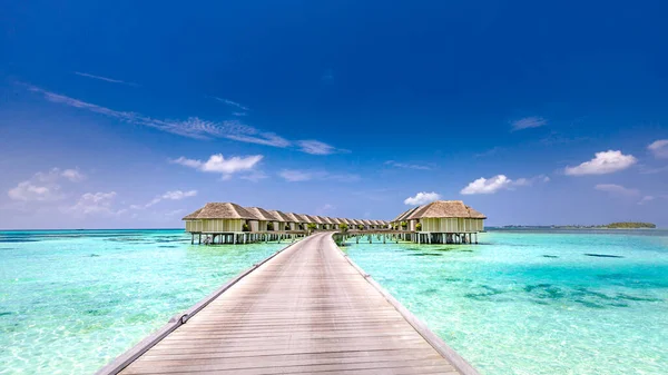 Panoramatická Krajina Pláži Maledivy Tropické Panorama Luxusní Vodní Vila Resort — Stock fotografie