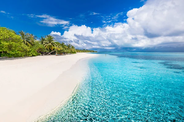 Tropischer Strandhintergrund Als Sommerlandschaft Mit Strandschaukel Oder Hängematte Und Weißem — Stockfoto