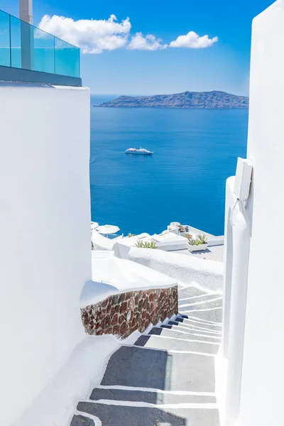 Fehér Mosdó Lépcsők Santorini Szigetén Görögországban Caldera Kilátás Pihenni Nyaralás — Stock Fotó