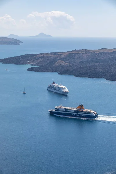 Cruise Ships Beautiful Blue Sea Amazing Summer Travel Transportation Landscape — Stock Photo, Image