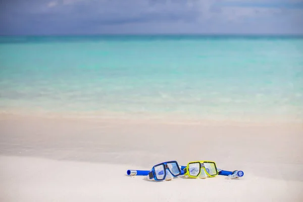 Lunettes Plongée Tuba Sur Une Plage Sable Fin Plongée Sous Images De Stock Libres De Droits