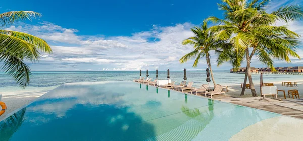Gyönyörű Luxus Hotel Utazási Célpont Háttere Nyári Nyaralás Koncepció — Stock Fotó