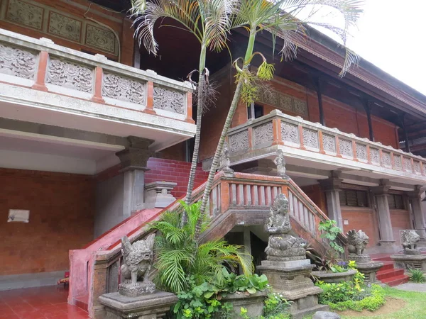 印度尼西亚登巴萨 2019年10月18日 巴厘岛博物馆外部建筑 — 图库照片