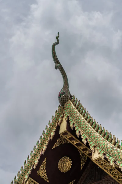 泰国的寺庙屋顶 — 图库照片