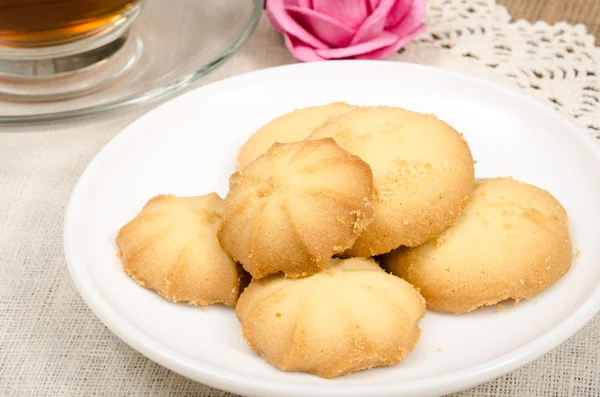 Τα cookies και φλιτζάνι τσάι — Φωτογραφία Αρχείου