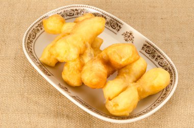 Tayland kızarmış hamur sopa 