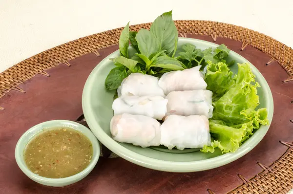 Fresh noodle spring roll — Stock Photo, Image