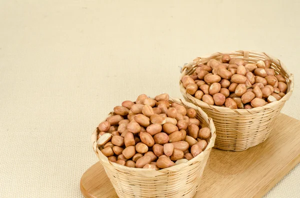 Amendoins em bruto — Fotografia de Stock