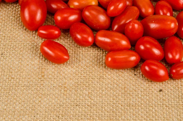 Tomates cereja — Fotografia de Stock