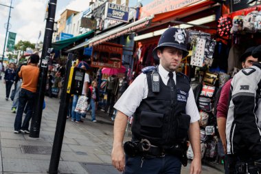 Camden Town'da polis