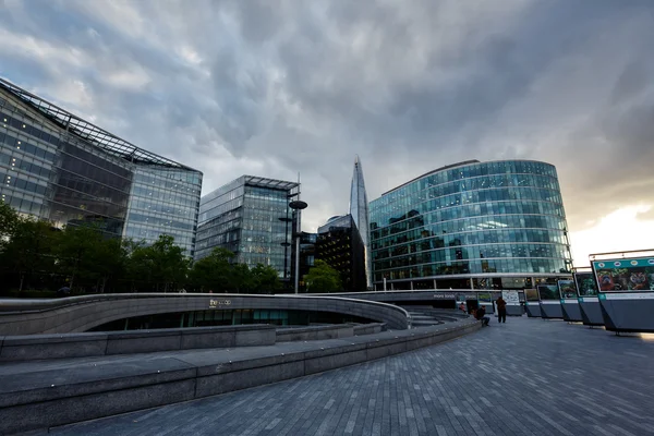 Londra 'daki modern binalar — Stok fotoğraf