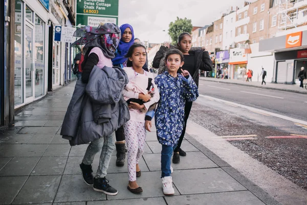 Muszlim nők Camden Town-ban — Stock Fotó