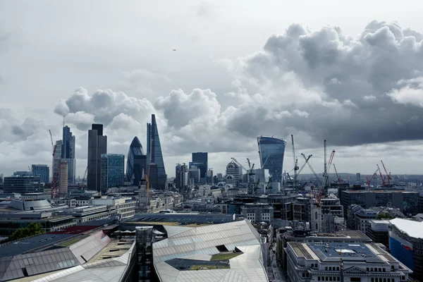 Distrito moderno em Londres — Fotografia de Stock