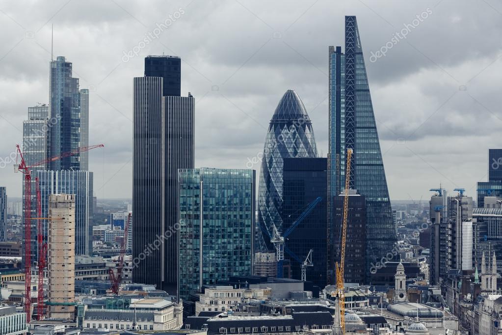 The Shard skyscraper and modern buildings – Stock Editorial Photo ...