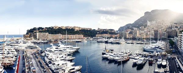Яхты Монако — стоковое фото