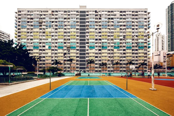 Kleurrijke flatgebouwen — Stockfoto