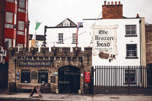 Bar and pub in Dublin — Stock Photo, Image