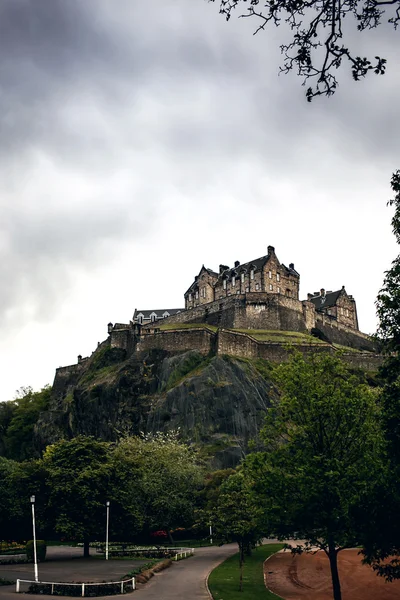 Edinburgh-i vár, a castle rock — Stock Fotó