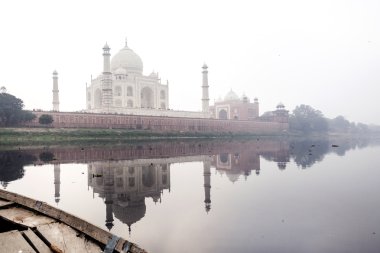 Agra Taj Mahal sarayda