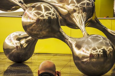 Napoli metro istasyonu