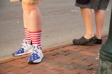 PORTLAND, MAINE, ABD - 07 Kasım 2020: Maine 'de Joe Biden' ın 2020 ABD başkanlık seçimlerinde kazandığı zaferi kutladılar.