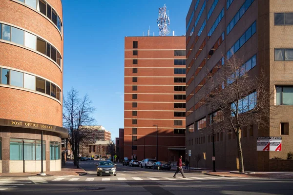 Centrum se starými cihlovými budovami a starými ulicemi v Portland Maine. — Stock fotografie