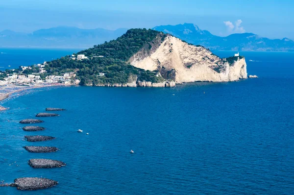 意大利那不勒斯Procida山的Miseno海角和湖景 — 图库照片