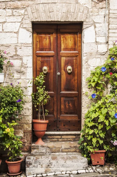 Italienska dörr — Stockfoto