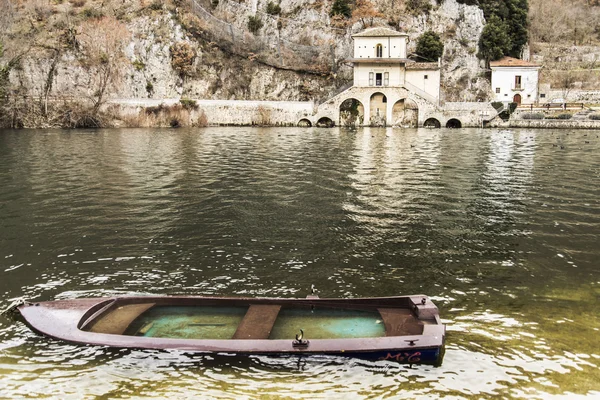 Scanno jezero — Stock fotografie