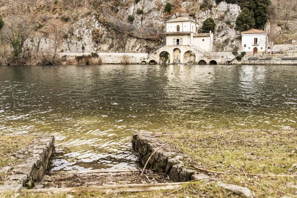 Scanno jezioro — Zdjęcie stockowe