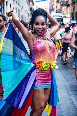 Napoli, İtalya - 5 Temmuz 2025: Napoli, İtalya 'da Eşcinsel Gururu 2025 etkinliği