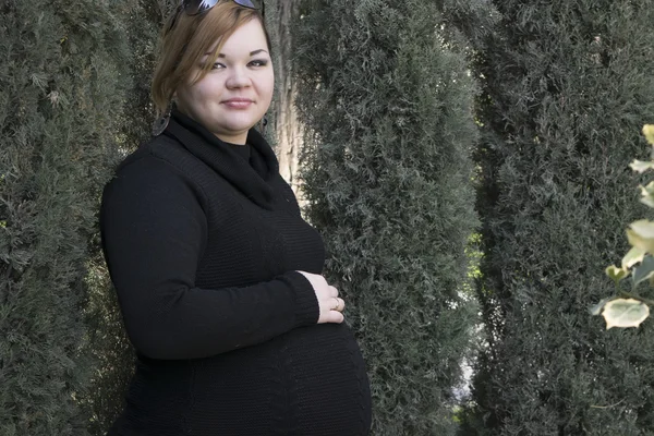 Mujeres embarazadas —  Fotos de Stock