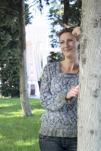 Mujer de mediana edad — Foto de Stock