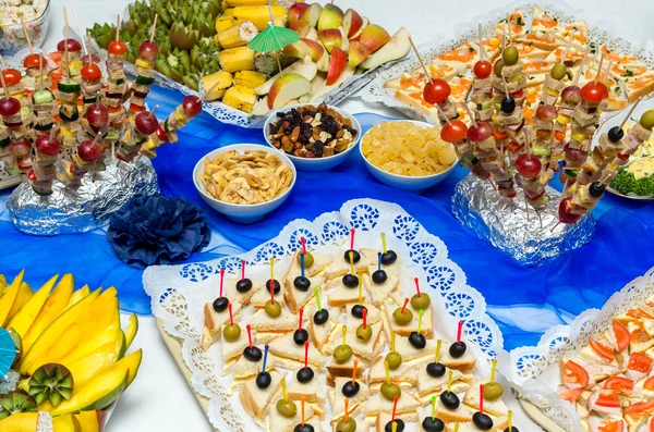 Bir partide gıda catering — Stok fotoğraf