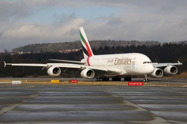 Emirlikleri Airbus A380 uçak