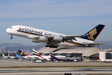 Singapur Hava Yolları'nın Airbus A380 uçak