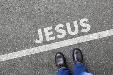 Jesus Tanrı'ya inanıyor inanç din kilise umut adam insanlar kavramı