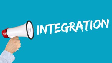 Entegrasyon göçmen mülteciler göçmen mülteci megafon