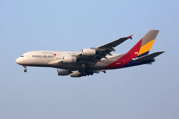 Asiana Airlines Airbus A380 airplane Seoul Incheon International — Stock Photo, Image