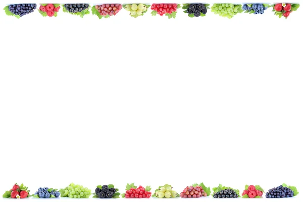 ベリーイチゴブドウブルーベリー新鮮なベリーフルーツフルーツ — ストック写真