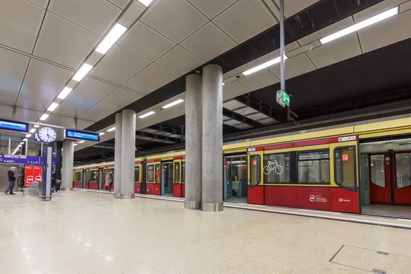 Βερολίνο Γερμανία Οκτωβρίου 2020 Νέο Βερολίνο Ber Σιδηροδρομικός Σταθμός Του — Φωτογραφία Αρχείου