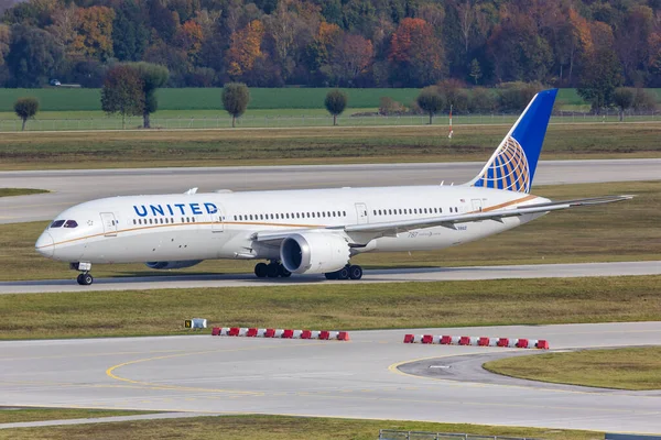 Munich Alemania Octubre 2020 United Airlines Boeing 787 Dreamliner Avión —  Fotos de Stock