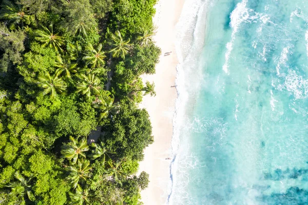 Seychelles Takamaka Strand Tenger Hullámok Nyaralás Óceán Drón Kilátás Légi — Stock Fotó